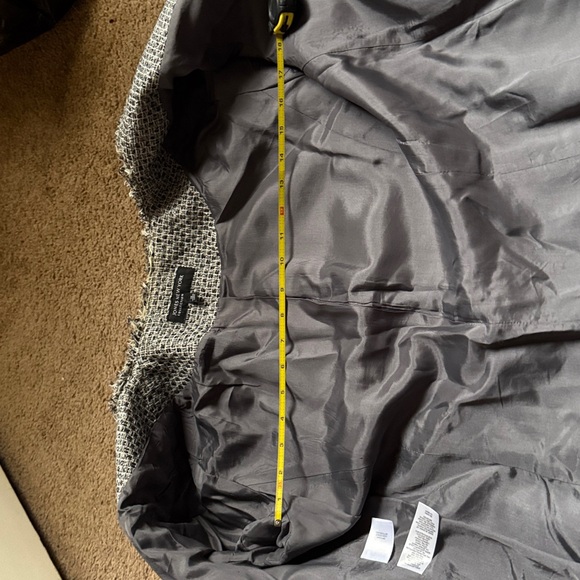 Jones New York Black and White Textured Blazer - Picture 6 of 6